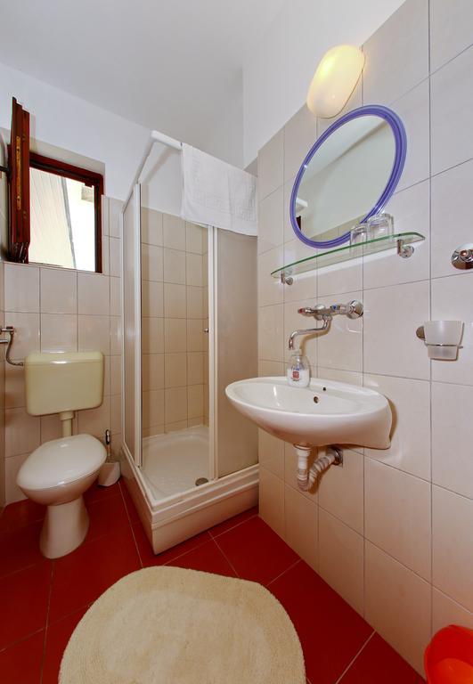 Rooms & Apartments Soline Nuove Biograd Na Moru Eksteriør bilde