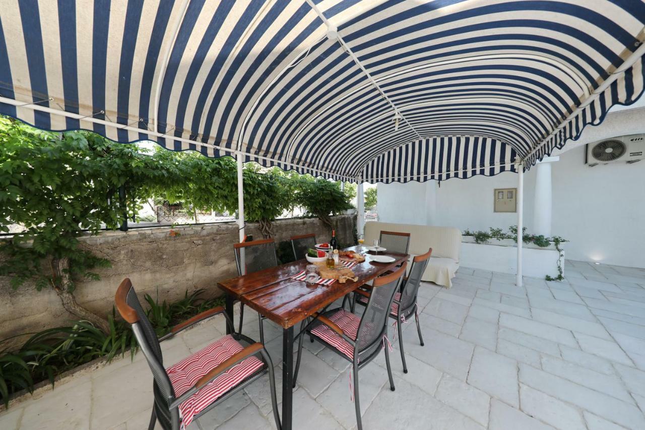 Rooms & Apartments Soline Nuove Biograd Na Moru Eksteriør bilde